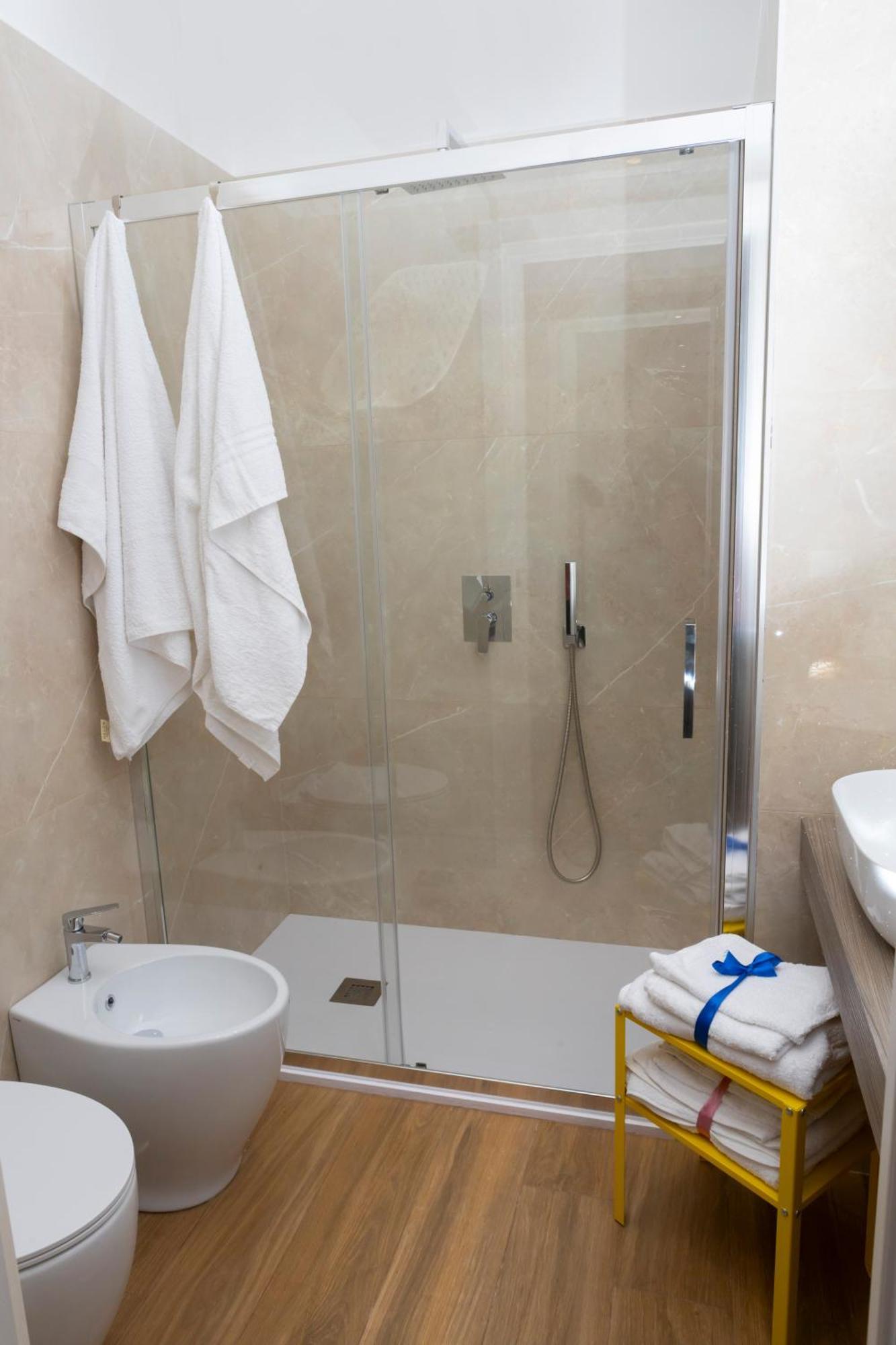 Alleria Rooms Neapel Exterior foto
